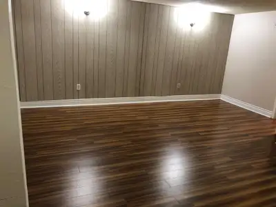 Big one bed Room + Open Concept + Full Kitchen + Full Washroom - Very Clean unit available to move f...