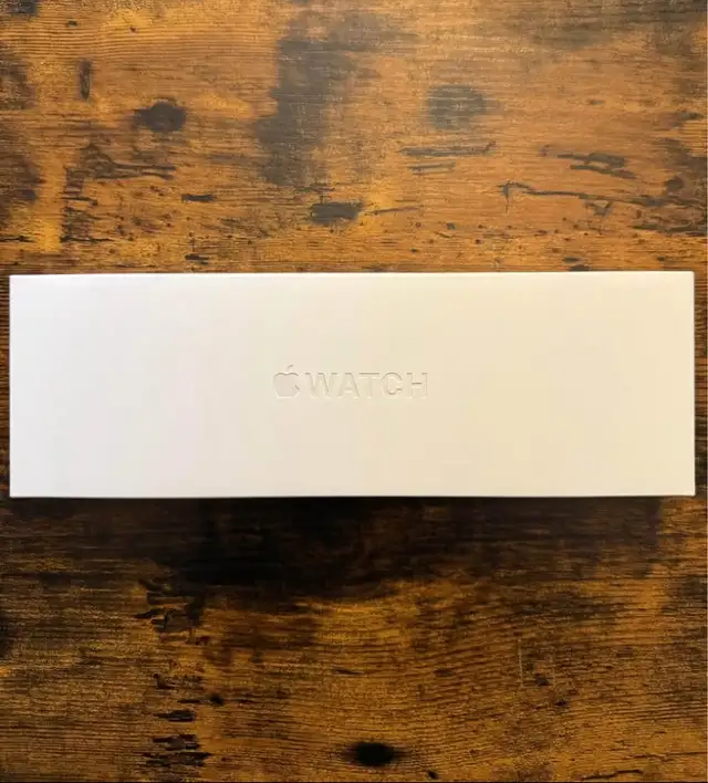 Apple Watch Series 10 GPS - 46MM - S/M Jetblack (BRAND NEW)628632702745611210