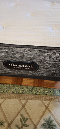 Double matress beautyrest extra-firm