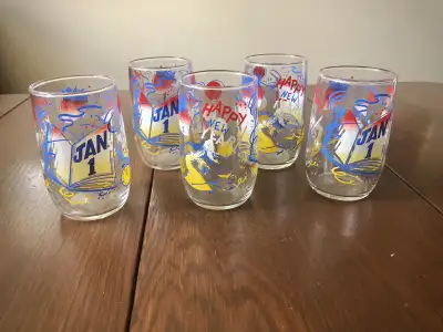 5 New Years 50s Vintage Glassware Cocktail Glasses Glass Party, View more