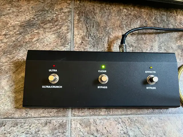 Peavey Ultra  Plus 120 Watt Amplifier603219759119083528