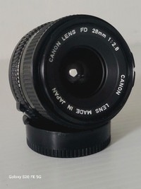 Canon FD Mount 28mm F/ 2. 8 Lens W/ Caps & Filter 