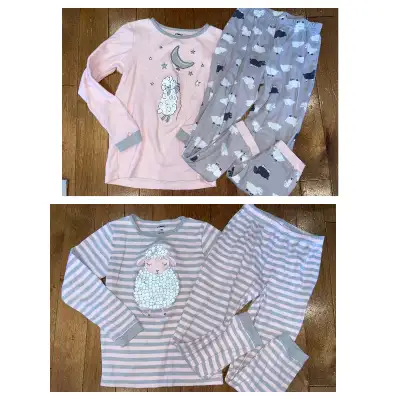 2 pyjamas 7-8 ans de marque Pekkle, View more
