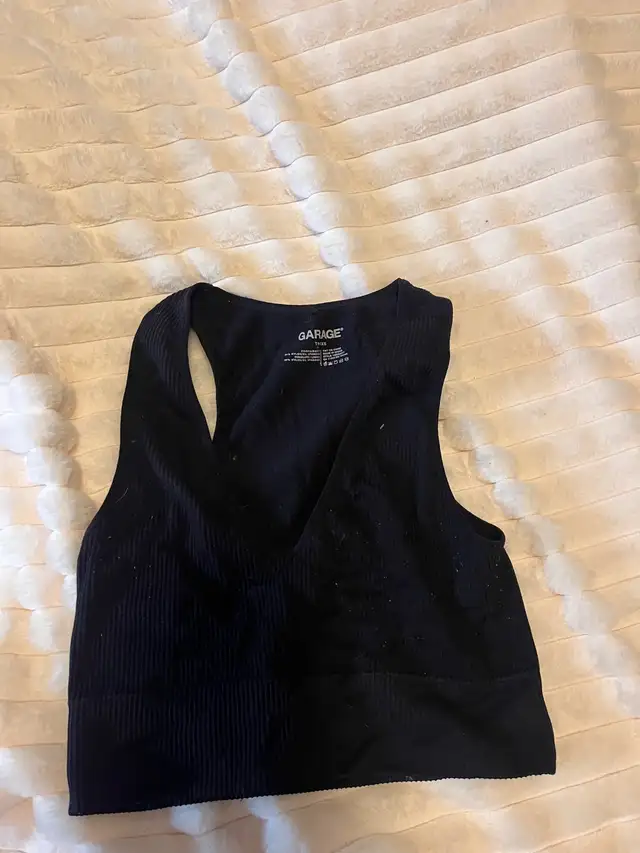 Teen Tops in Women's - Tops & Outerwear in Cape Breton - Image 6