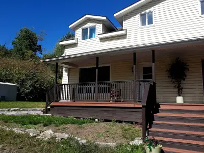 Nice 2 Story Semi-Detached Home for Rent Near Peterborough... Just over an hour drive from Scarborou...