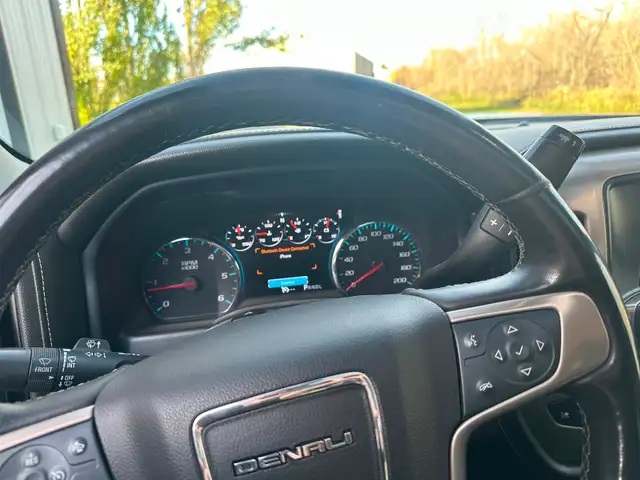 2017 GMC Sierra Denali595518123210844163