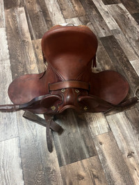 Australian saddle 