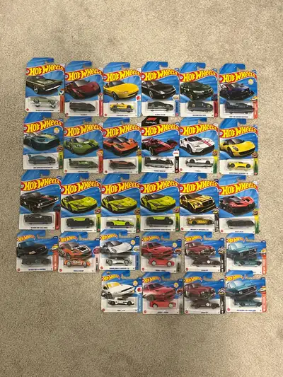 842"} Hot Wheels collection lot for sale. 28 cars total. Includes sports cars, muscle cars, JDM and...