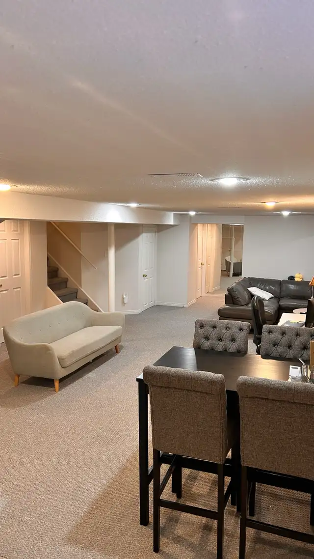 Private room for rent in Room Rentals & Roommates in City of Toronto - Image 3