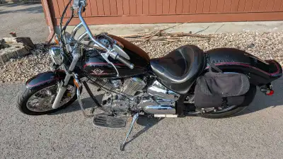 a great bike a great looker custom handlebars and fence pipes brand new tires couple weeks old brake...