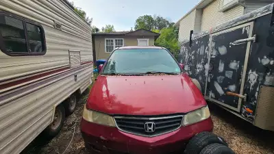 Hi im selling my van which has 390k plus but has likely has lots of life left. It needs alternator b...
