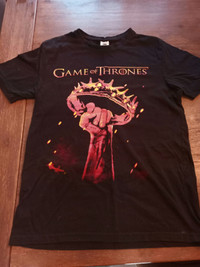 T-shirt canadian moyen ,GAME OF THRONES small