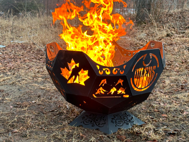 Edmonton Oilers & Calgary Flames Fire Pits in BBQs & Outdoor Cooking in Edmonton - Image 2