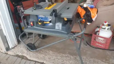 Table Saw - Mastercraft Maximum 15A  with Stand, 10-in, View more