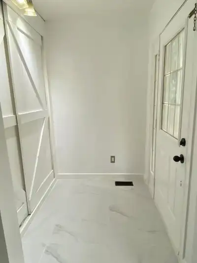 $2700 plus 60% utilities, available now Brimley/Lawrence Scarborough Not available for sharing, the...