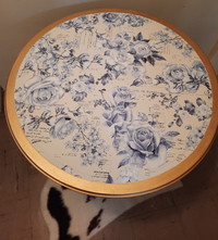 Round Side Hall Table...BUY ME