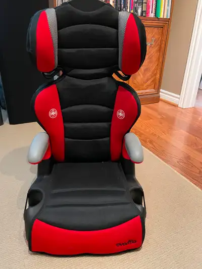 Evenflo Car Seat - like new, View more
