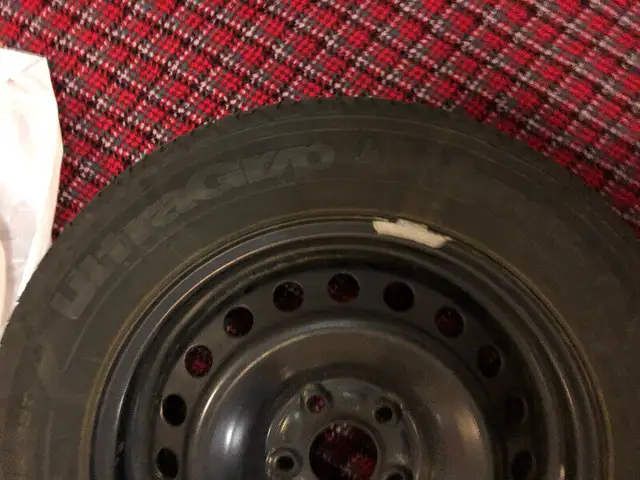 Winter tires on Rims, Goodyear 215 60 R16 in Tires & Rims in City of Halifax - Image 5
