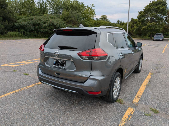 2017 Nissan Rogue SV AWD in Cars & Trucks in Oshawa / Durham Region - Image 3