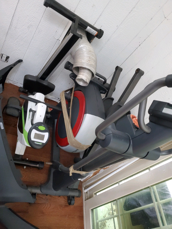 A used elliptical machine in Exercise Equipment in Hamilton