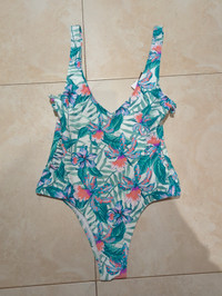 BRAND NEW WITH TAGS RIP CURL TROPIC TRIBE  ONE-PIECE SWIMSUIT