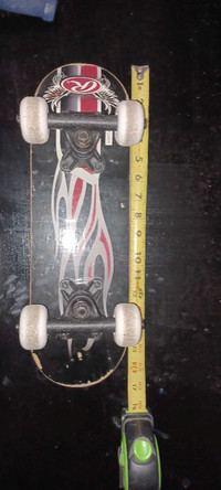 Mini skateboard