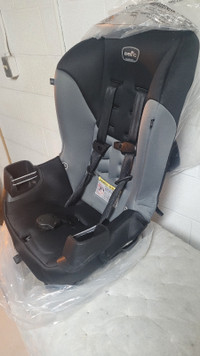 Evenflo child car seat