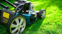 Mobile  on snowblower lawnmowers tune up, change the oil,