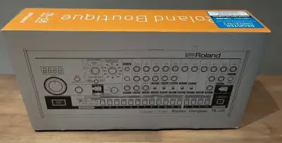 Demo model Roland TR-08, View more