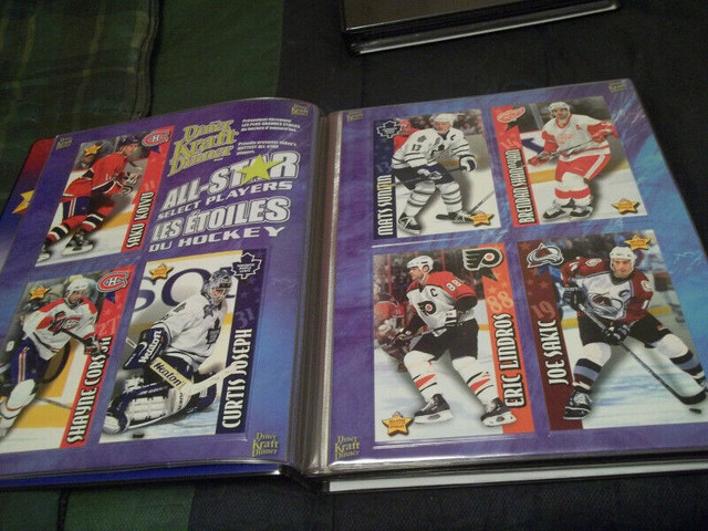 1999-2000 Kraft Factory Set+Binder of All-Stars + Cup Crazy Sets in Arts & Collectibles in Longueuil / South Shore - Image 4