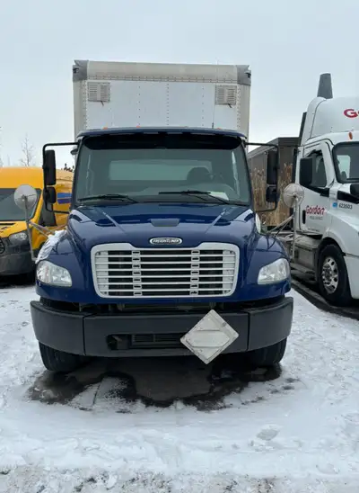 If you want junk go buy it for 25k This is is one owner ALL SERVICE REPAIRS RECODS SINCE NEW. - rust...