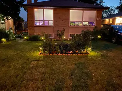 5 Bed 3 Wash Full Main floor near UTSC & Centennial from Sept 1