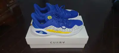 Curry 11 Basketball shoes -  mens size 12, View more