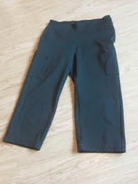 LADIES ACTIVE ZONE BLACK CASUAL 2x PANTS (zipper pockets) now $2