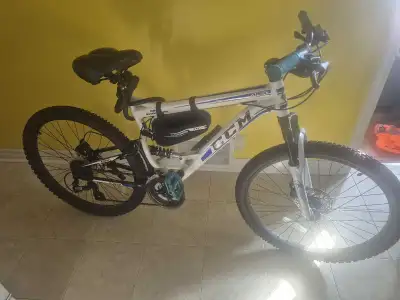 CCM Apex Mountain Bike, View more