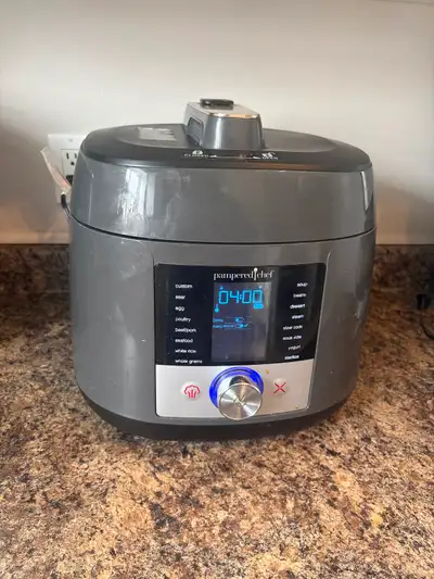 Pampered Chef Deluxe Multi Cooker, View more