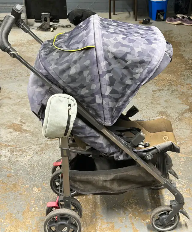 Diono Baby stroller in Strollers, Carriers & Car Seats in Chatham-Kent - Image 3