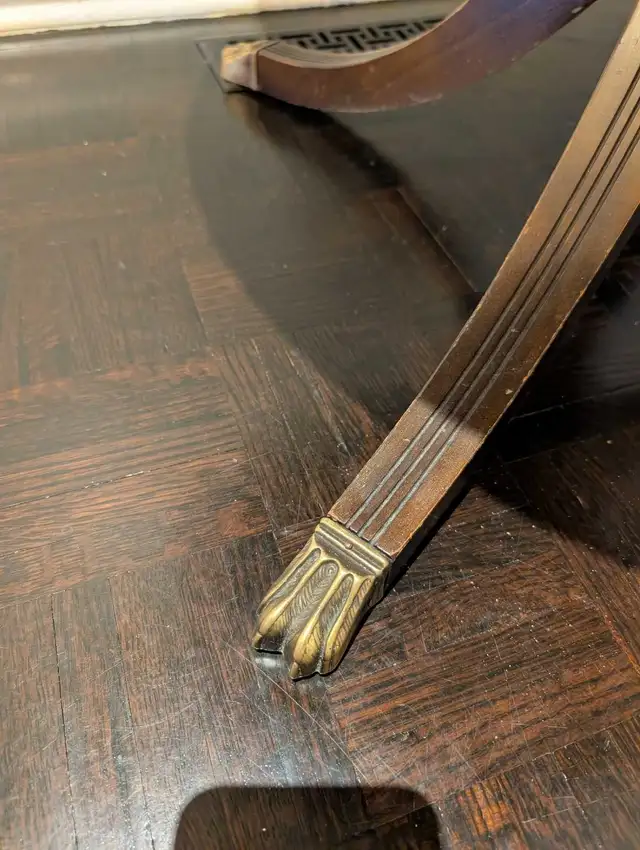 Antique Solid Wood Round Side Table in Other Tables in City of Toronto - Image 5