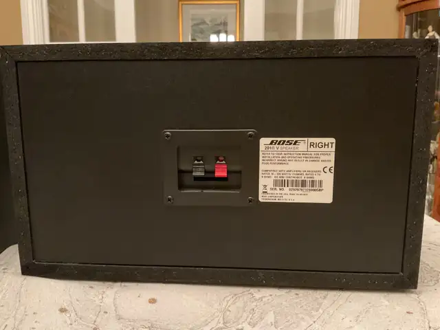 Bose 201V Speakers in General Electronics in Ottawa - Image 4