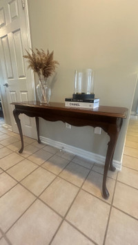 Deilcraft Made in Canada Wooden Console Table