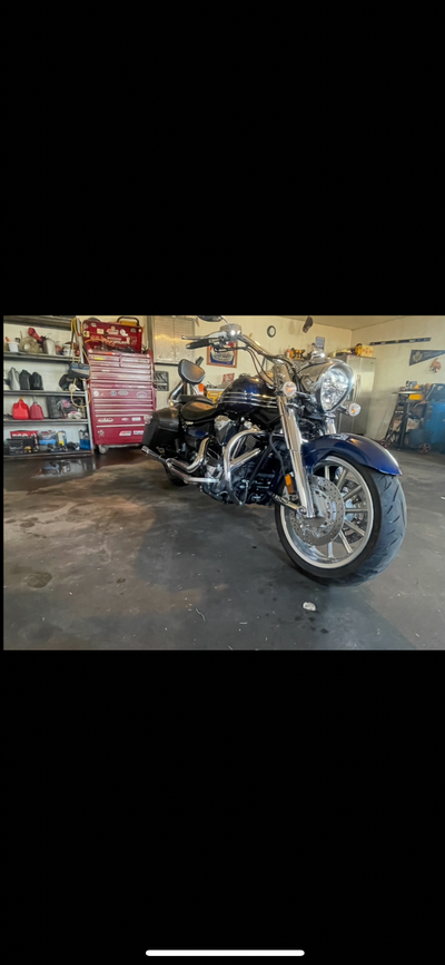 2010 Yamaha roadliner 1840cc Efi Motorcycle runs great V twin air cooled Efi Hard Saddleback leather...