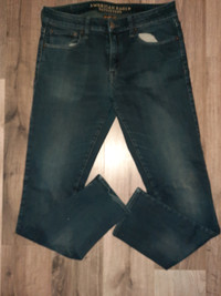 American eagle dark blue jeans 