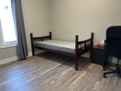 Fully Furnished Room for Female Tenant Only Available for Rent at Downtown Sydney. Move-in Ready. Mo...