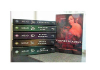 “VAMPIRE ACADEMY “  Books 1 to 6….Richelle MEAD