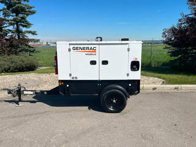 Used Generac 20 KW / 25 KVA MDG25IF4 Tow Behind Diesel Generator in Other in Saskatoon - Image 3