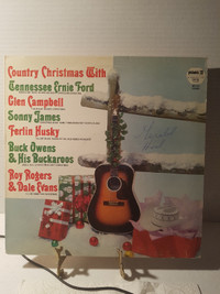 5 CHRISTMAS ALBUMS ...GEORGE STRAIT, CONWAY TWITTY, PLUS MORE.