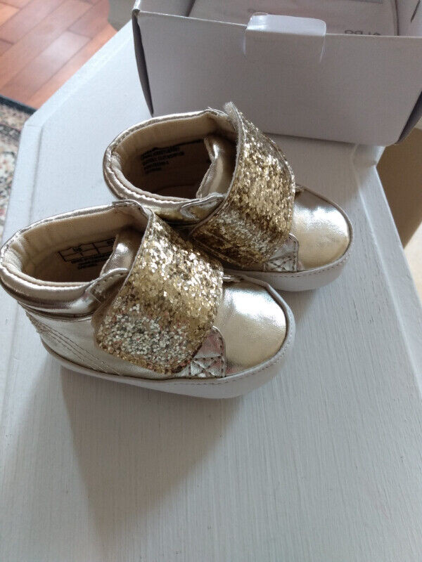 ALDO Baby Shoes-size 1 BRAND NEW in Clothing - 0-3 Months in Kitchener / Waterloo
