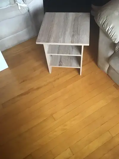 petite table de salon en mélanine ou pour chambre à coucher , View more