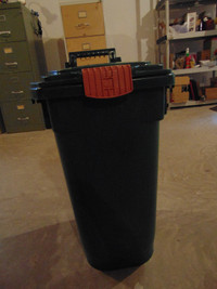 unused, green recycling bin