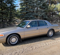 2002 Crown Victoria